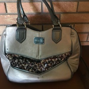 Miss Me Purse
